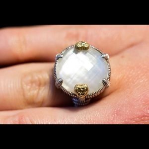 Judith Ripka moonstone ring size 6.5/7